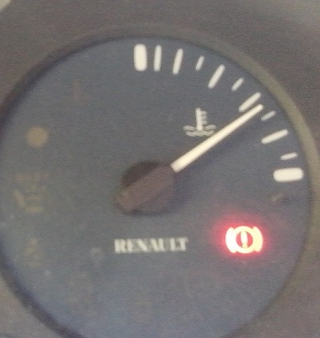 tacho.jpg